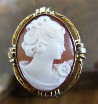Hand carved shell portrait of beautiful woman Unmarked Gold filled brooch