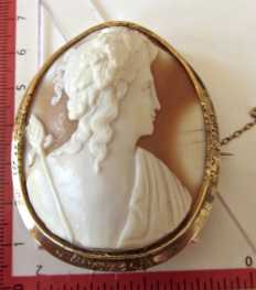 Victorian circa 1840 image of Bacchius - Roman God of wine Huge Museum Quality Gold or GP brooch w/safety chain.