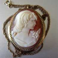 Well hand carved woman’s portrait 12K Gold Filled Pendant Cameo 12K GF Marked 18” Chain