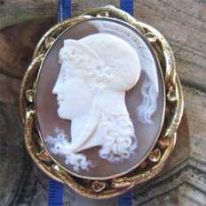 Roman goddess of wisdom Minerva - Victorian shell circa 1875 Huge Museum Quality Pinchbeck or Gold plated pendant. Signed