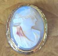 Edwardian Vintage shell cameo circa 1930 Yellow Gold/Gold plated Brooch