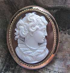 Amazing quality carnelian shell carving - young woman profile Gold/Gold filled Victorian brooch circa 1875.