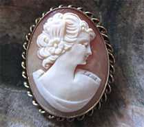 Great hand carved Conch shell depicts a woman profile Gold filled “twisted rope” Brooch/Pendant.
