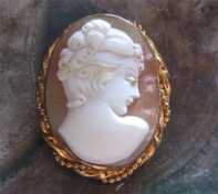 Vintage set Earrings & Brooch/Pendant well carved Carnelian shells Marked 12K Gold DABRO filled twisted borders circa 1935