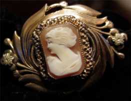 Art Nouveau Shell Cameo Brooch Unusual Design Circa 1925