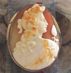 Museum Quality Bacchante - Carnelian 3 colors deep relief shell Huge Gold/GP brooch. Circa 1855. Signed by the famous Lomont