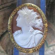Ceres Goddess circa 1885 - Museum quality Sardonyx shell carving. Big Victorian Gold/Gold plated ornamental brooch