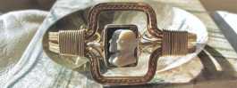 Circa 1925 carved portraits of Aristophanes & Shakespeare Quality Agate stone in unmarked Gold Rolled bracelet