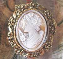 Beautiful Huge hand carved modern shell, profile of girl with the flowers Unmarked Gold metal filigree rope brooch/pendant with GF(?) chain.