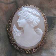Circa 1930-1955 greatly carved light shell from Italian collection In the Gold(?)/Gold plated brooch/pendant. Signed.