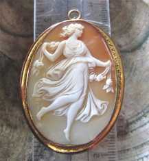 Museum quality carving shell Isadora Duncan(?) dancing with a roses From the 1910-1925 set in the Big Yellow Gold (?) Brooch/Pendant.