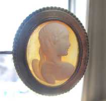 Circa 1810-1820 hand carved shell - image of Angel. Unmarked Gold plated Georgian Brooch.