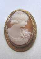 Great hand carved/signed Sardonyx shell - girlish profile. Unmarked Gold washed decorated brooch circa 1920th.