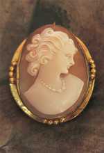 Hand Carved/signed shell - WWII period girl. Gold Filled pendant/brooch circa 1940th.-