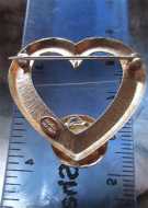 Rear heart shaped 12K Gold Filled brooch/pendant Circa 1930th-1950th. Hand carved little shell USA.