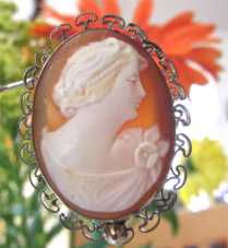 Filigree Gold Filled Brooch/Pendant circa 1930 Well carved light Carnelian Shell. Signed.