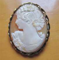 Left faced hand carved/signed 1920th - 1930th Beauty. Shell set in 12K Gold Filled Brooch/Pendant.