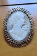 Hand Carved light Sardonyx 1930th-1940th shell. From Coro Co Gold plated (?) filigree brooch.