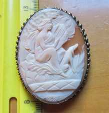 Hand carved Art Deco shell - Goddess Diana with a dog Gold (?)/Gold plated pendant/brooch circa 1920th.