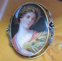 Hand painted Early Victorian portrait of fertility Goddess Ceres. Big Gold(?)/Gold Filled(?) Decorative Brooch circa 1850th.