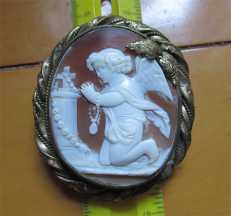 Carved circa 1830-1870 preying angel dark Sardonyx shell Custom designed/engraved Gold Brooch/Pendant