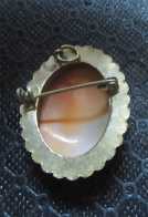 Hand carved/signed 1920th - 1930th shell from UK Hallmarked Gold(?)/Gold rolled Brooch/Pendant.