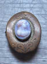 Well hand carved Rose Agate stone circa 1750th - 1780th. Antique Unmarked Cooper (?) brooch US Elite Collection.