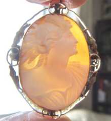 Well executed Victorian Psyche circa 1890-1910 Cameo with pearls Hallmarked 10K Yellow Gold filigree Brooch/Pendant.