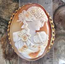 Hand carved Art Deco signed beauty shell from Italy - Psyche Goddess Big Museum Quality unmarked/tested 14K Yellow Gold brooch