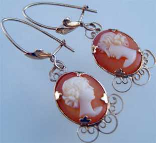 Estate 10K Yellow Gold cameo Filigree dangle earrings circa 1930