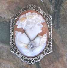 Hand carving shell - The woman in the necklace & diamond Hallmarked filigree 14K White Gold Brooch. From 1930th