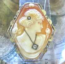 Hand carved & signed 2 Diamonds shell, from 1925-1930 lady. Filigree hallmarked 14K White Gold US Brooch/Pendant.