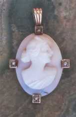 Carved Edwardian Beauty from Angel Skin or Coral Stone Marked Classic - 10K Yellow Gold with 4 pearls pendant.