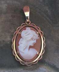 Hand carved & signed modern Italian Carnelian shell Tested as 10K (or more) Yellow Gold pendant