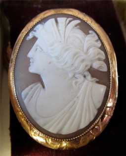 Another Classic Hand carved Shell Cameo tested as 10K Gold circa 1880