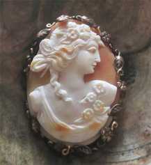 Museum Quality hand carved/signed shell from 1910th - 1930th Big hallmarked 14K Red Gold with patina filigree brooch.