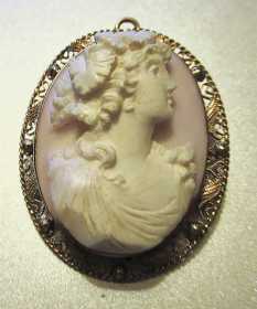 Bacchante Priestess - Greatly carved high relief Coral 1890- 1910 Hallmarked 10K Yellow Gold filigree Brooch/Pendant