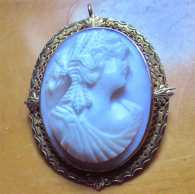 Well Carved Coral Stone - Ceres goddess of Motherhood Victorian 10K Yellow Gold Filigree Brooch/Pendant