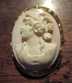 Left faced Demeter Goddess - Museum carved high relief Coral Hallmarked 10K Yellow Gold Brooch/Pendant 1890 - 1910