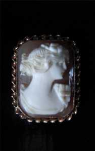 14K Yellow Gold( (not marked - tested) carved Carnelian Uper part for ring . Circa 1925 Cameo