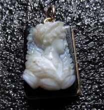 High Quality carved Agate image of Beauty in Renessance dress Museum 14K Yellow Gold Pendant crca 1870-1890.