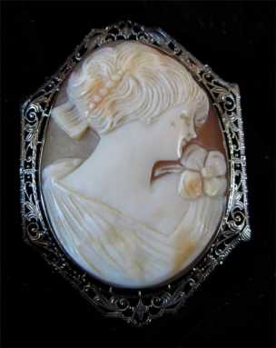 Solid 10K White Gold, carved cameo, best quality Filigree , late Art Deco