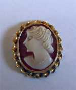 Little 14K Yellow Gold( (not marked - tested) carved Carnelian Upper part for ring . Circa 1940 Cameo