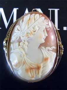 Huge 10K Yellow Gold Frame Diana Roman Goddess Museum Quality Cameo Pin /Pendant Circa 1925