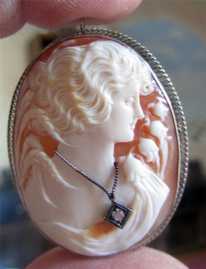 Museum Quality 14K White Gold Art Nouveau. Signed Filigree Bezel Brooch/Pendant Cameo with Diamond