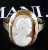 Ring 10K Yellow Gold( (marked) Carved Carnelian Shell circa 1930