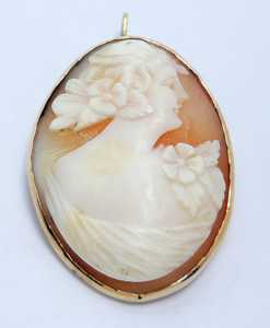 Solid 14K Yellow Gold, Carved Cameo, Late Art Deco Style