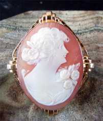 Antique Brooch, Nicely Hand Carved Carnelian Shell Solid Marked 10K Gold. Circa 1930