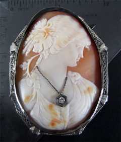 Museum Quality Art Deco White Gold solid 14K (marked) Huge Shell Carved Cameo Pendant with Diamond, circa 1925