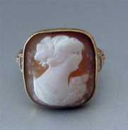 Ring Size 8 Carved Carnelian Shell Art Deco 10K Yellow Gold( (marked) circa 1920